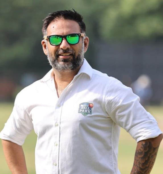 Mr.Aasheesh Kapur